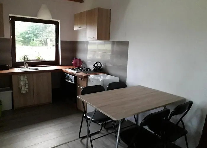 Деревянный коттедж Chatki U Patki Lebieniec